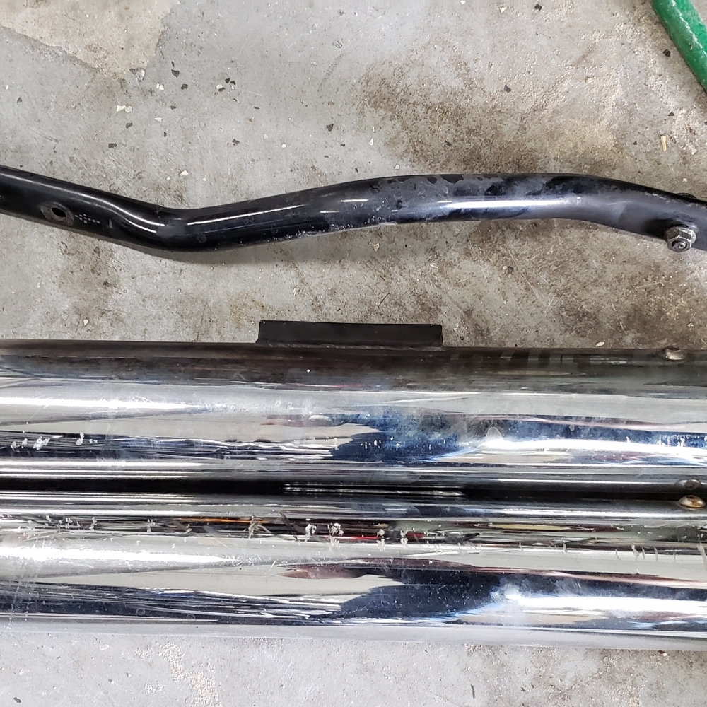 Harley-Davidson slip ons with bracket